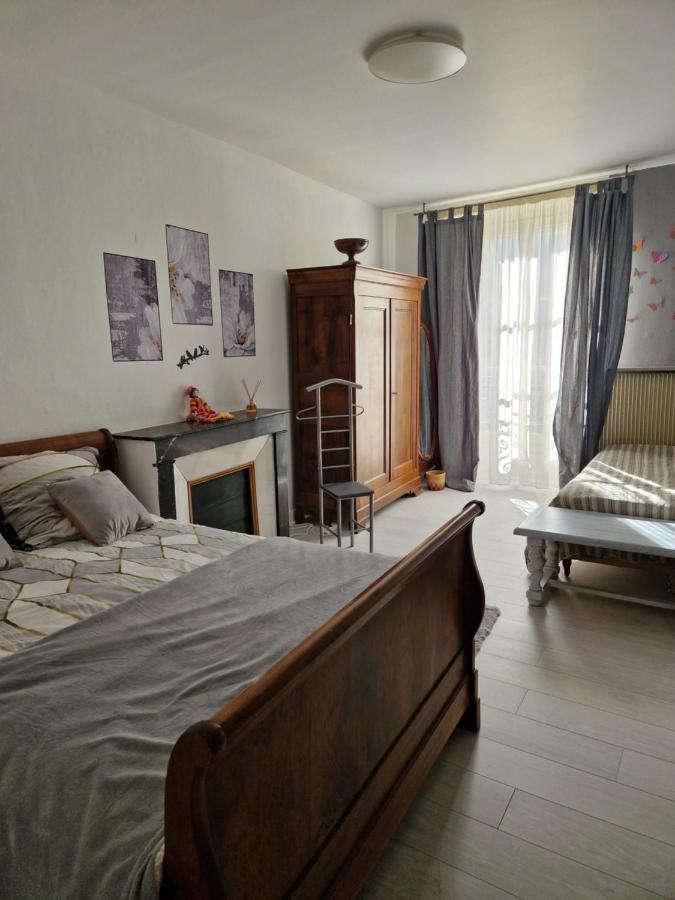 Appartement 120 M² Duplex Coeur Historique Au Calme Le Puy-en-Velay Εξωτερικό φωτογραφία