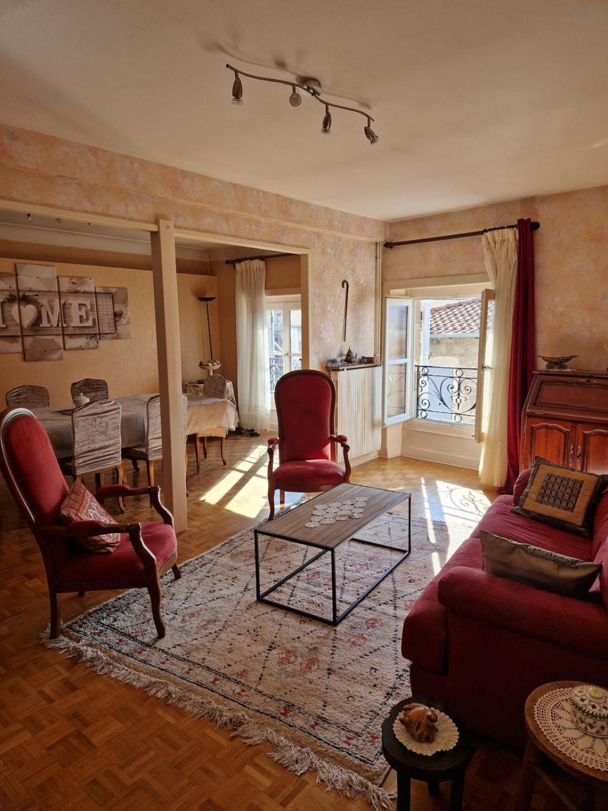 Appartement 120 M² Duplex Coeur Historique Au Calme Le Puy-en-Velay Εξωτερικό φωτογραφία