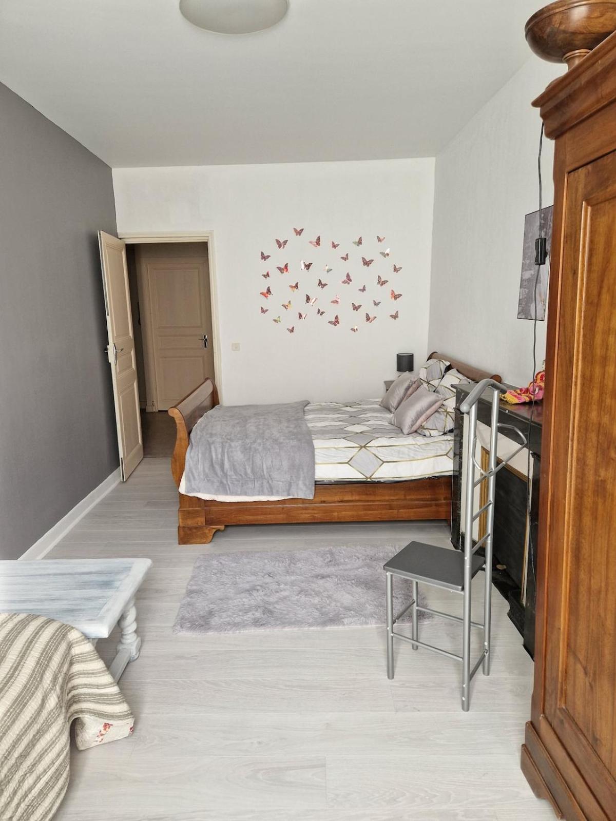 Appartement 120 M² Duplex Coeur Historique Au Calme Le Puy-en-Velay Εξωτερικό φωτογραφία